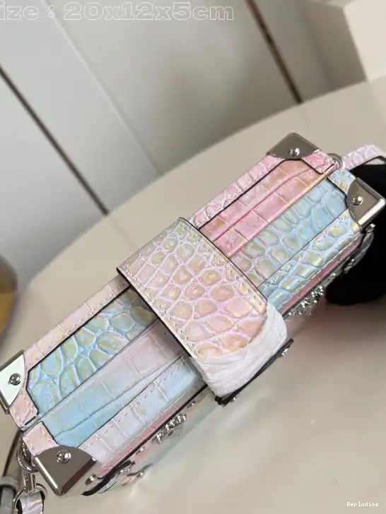 Cheap LOUIS VUITTON MALLE PETITE 0615